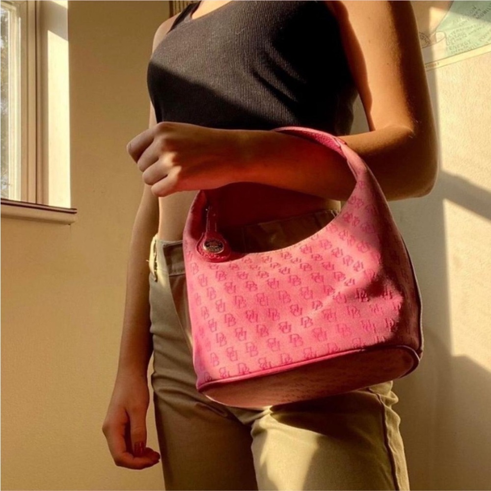 (SOLD) Pink Dooney & Bourke bag